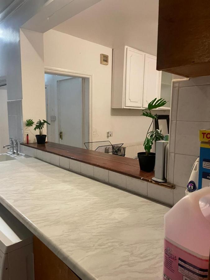 Privatunterkunft Balham, South Spacious 6, 6 Available *